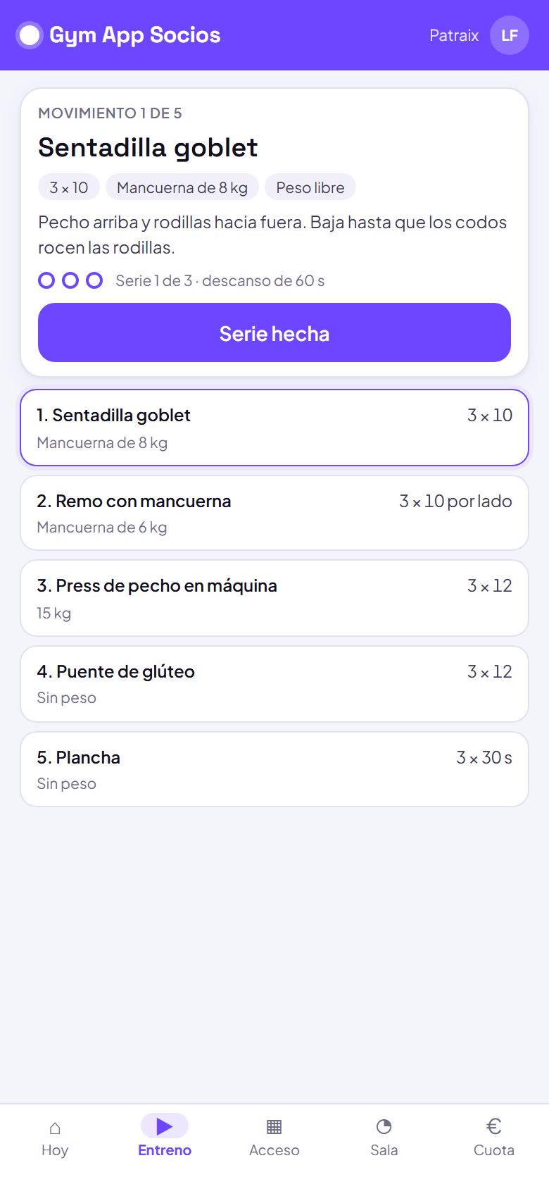 Sesión guiada en la app con el movimiento en curso, sus series y repeticiones, el peso sugerido, la zona de la sala y la clave de la técnica