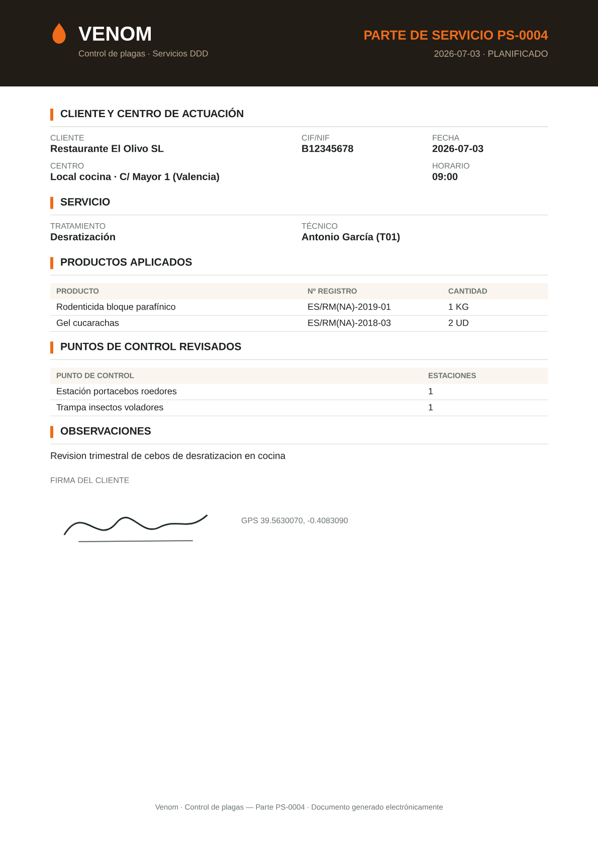 Parte de servicio en PDF generado por Venom: cliente y centro de actuación, tratamiento, productos aplicados con su número de registro, puntos de control revisados, observaciones, firma del cliente y geolocalización GPS.